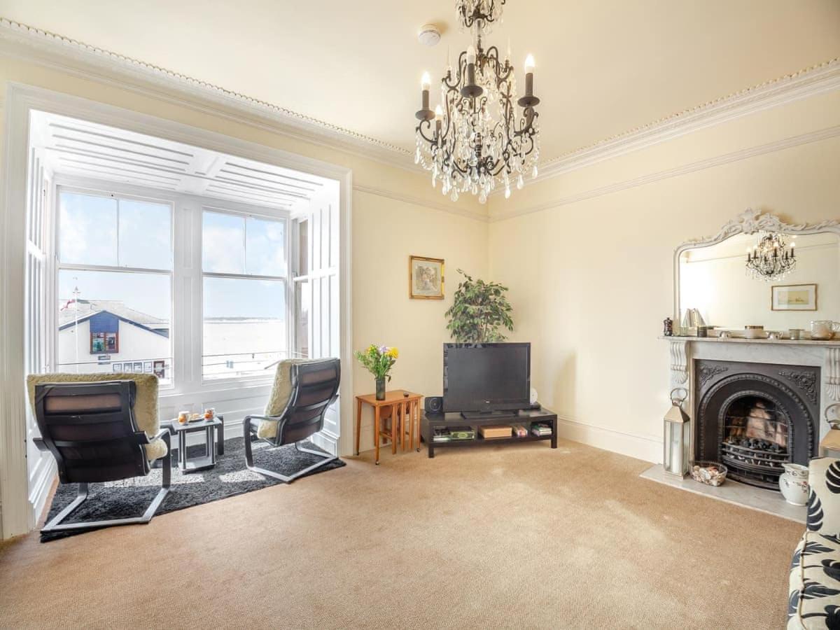 Apartment Seaview Westhaven